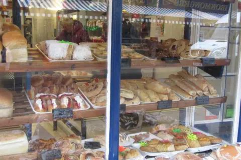 Cake And Ale Holiday Park photo 2